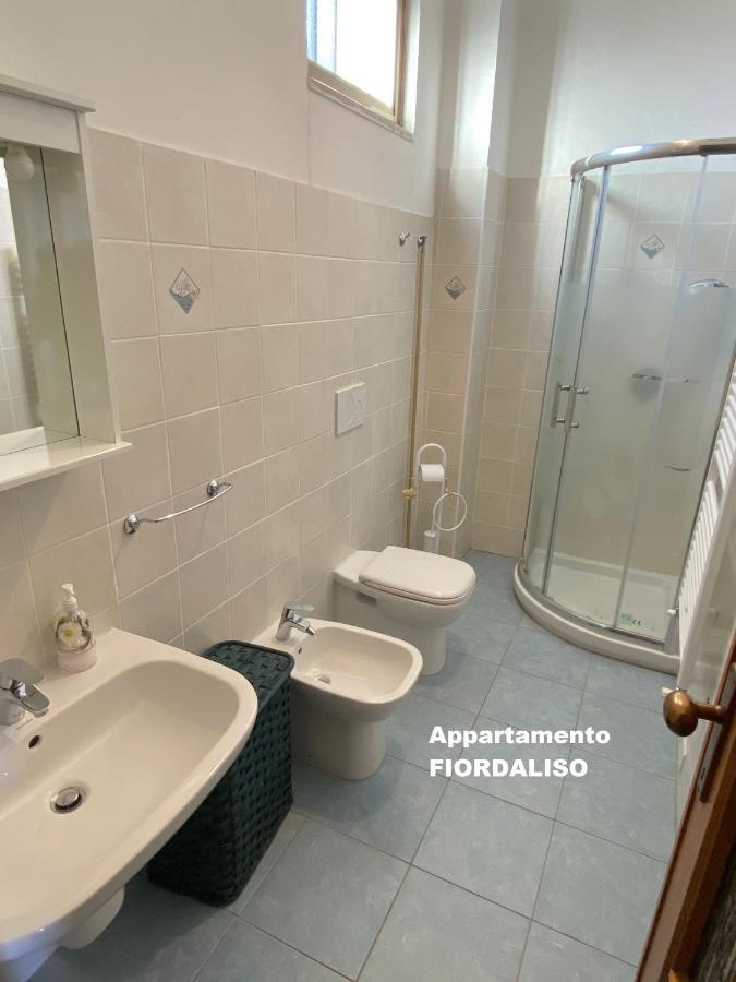 Aparthotel I Fiori Di Pietra à Pietra Ligure Extérieur photo